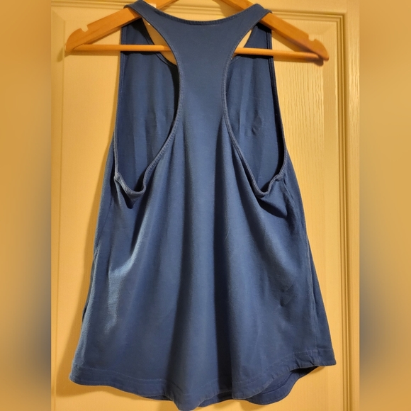 Adidas Athletic tank Sz Medium - Picture 2 of 3